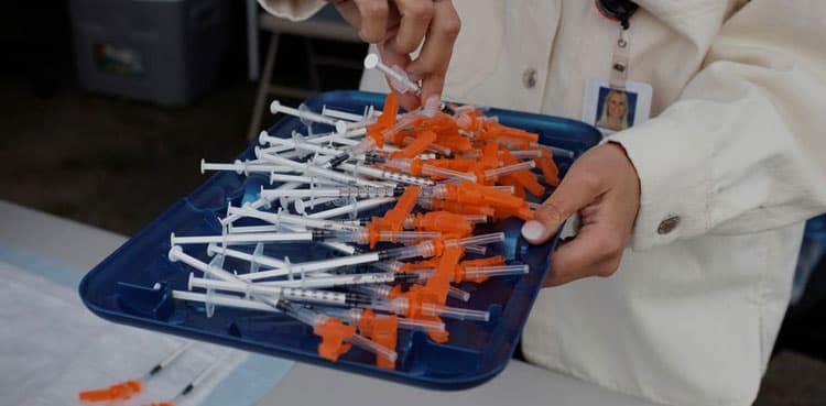 US likely to miss COVID-19 vaccination target next month