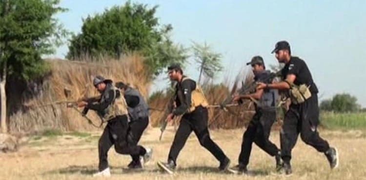 Two cops recovered as Punjab police launch operation against bandits