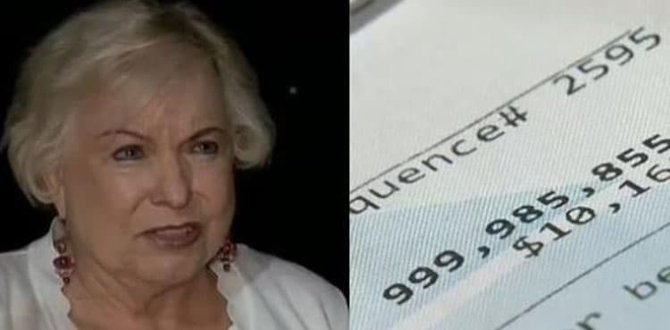 Woman visits ATM to withdraw $20, discovers $1bn in account