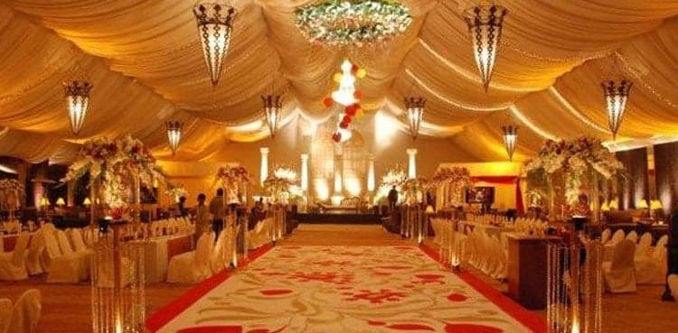 Defiant owners announce opening marriage halls from Monday