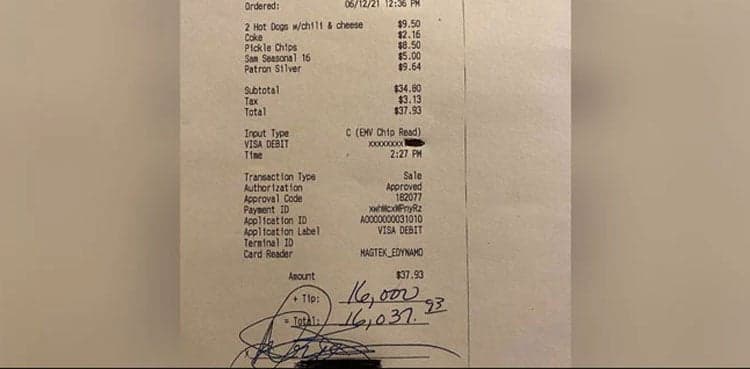 Customer leaves over Rs2.5mn tip for Rs5,800 bill at restaurant