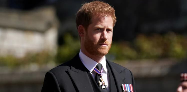 Prince Harry set to pen and release a memoir in late 2022