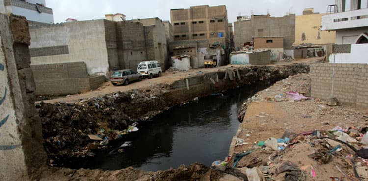 NDMA chairman, Sindh governor discuss cleanliness work of Karachi nullahs