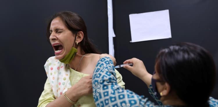 COVID vaccine safe for breastfeeding, pregnant women: NCOC  