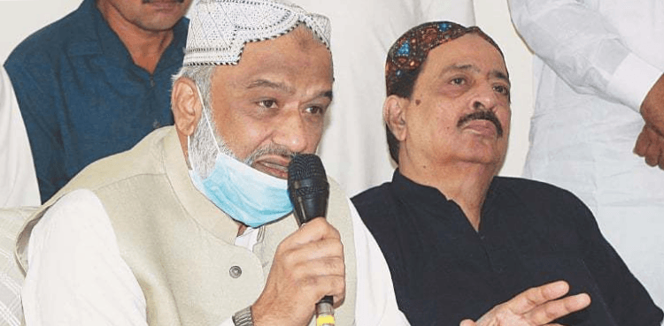 JUI-F supporting PTI in Sindh to give tough time to PPP: SAPM