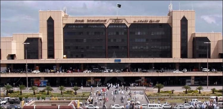 Three suspects in triple murder case arrested from Karachi airport  