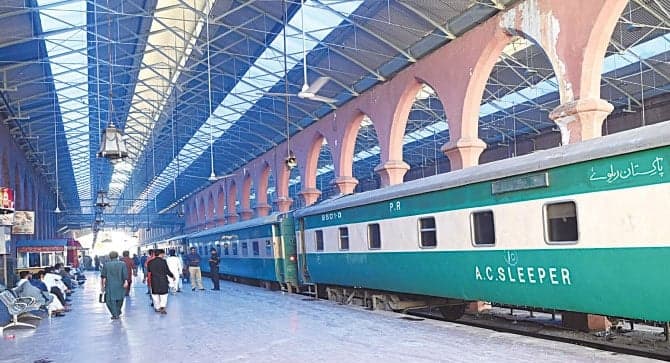 Pakistan Railways revises train schedule for winter season