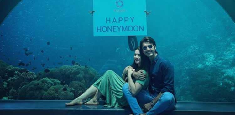 Minal Khan, Ahsan Mohsin Ikram spend time at undersea restaurant