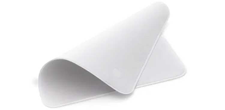 Apple surprises social media users with its new product