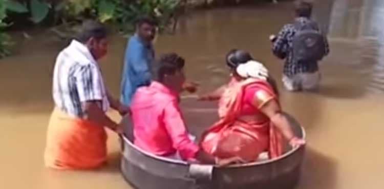 India floods does not stop this bridegroom from getting married