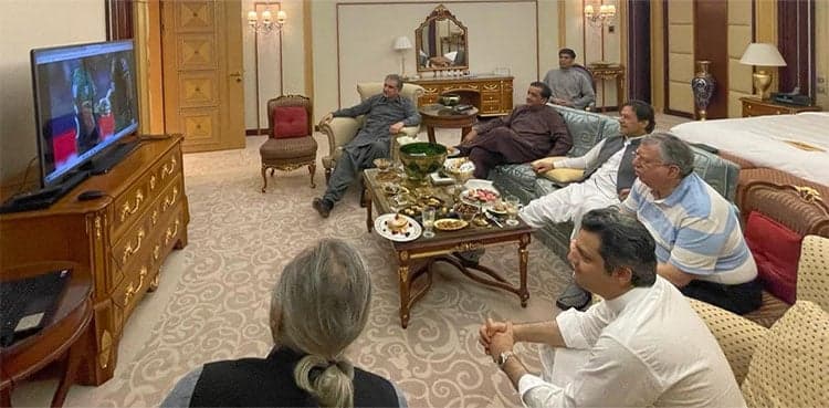 'Nation is proud of you', PM Imran Khan tells Pakistan team after victory