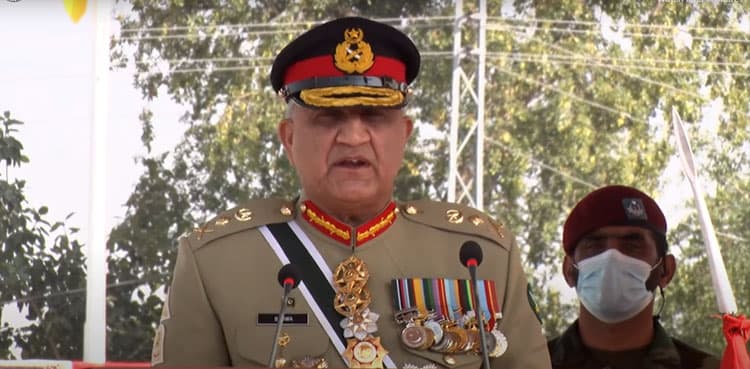 COAS Gen Bajwa showers praise on Armoured Corps