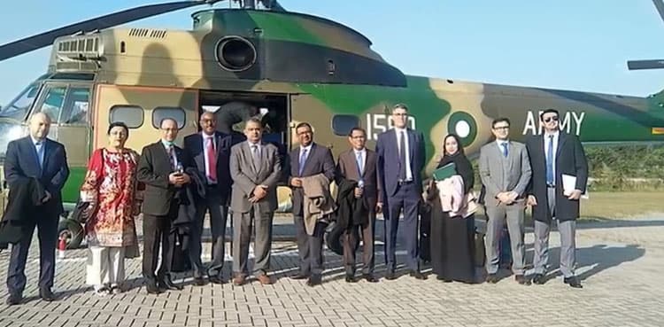 OIC delegation visits LoC