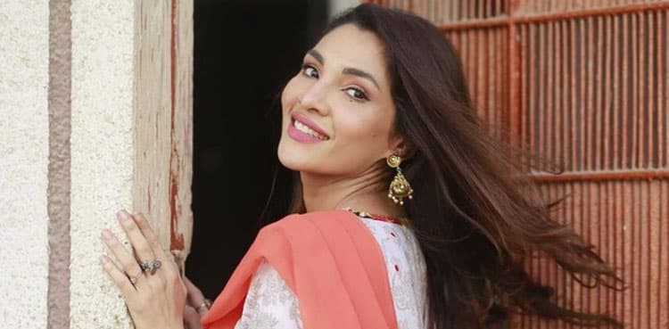 Actor Zhalay Sarhadi reveals beauty secrets