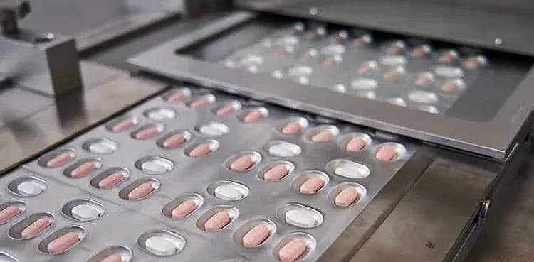 EU drug regulator OKs Pfizer COVID pill for high-risk patients
