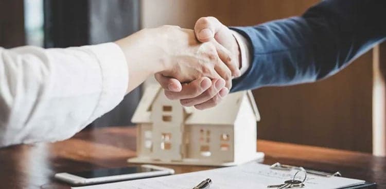 Real estate agents must get registered with FBR