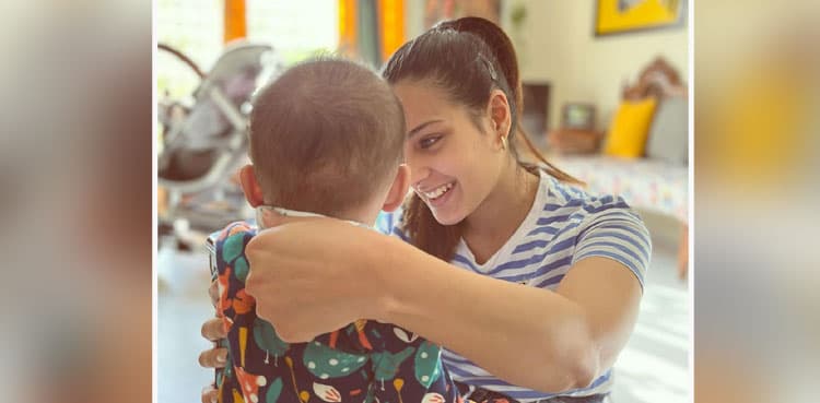 Iqra Aziz finally shares picture of son Kabir Hussain