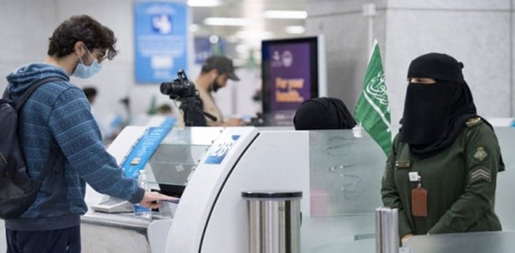 Saudi Arabia allows entry of travelers jabbed with Sputnik