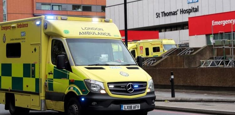 First person dies from Omicron variant in United Kingdom