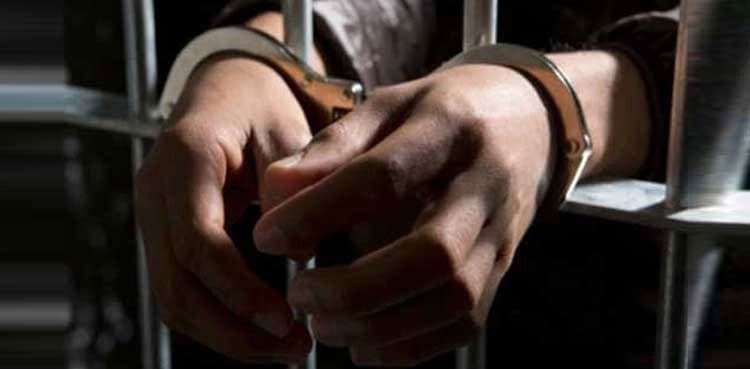Karachi: CTD busts gang smuggling weapons on social media