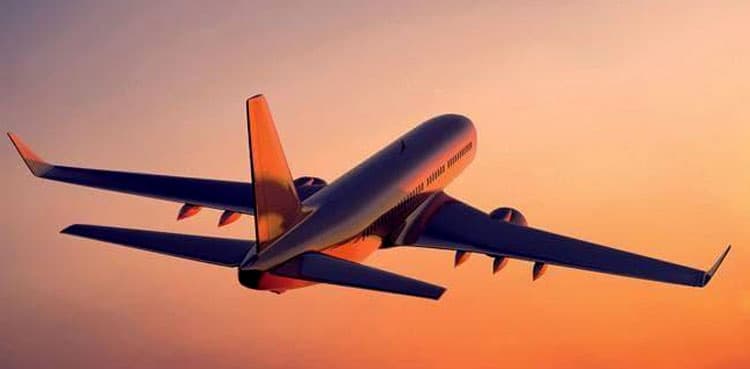 Ukraine says skies safe but airlines suspend flights