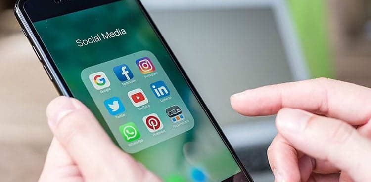 400 fake social media accounts being reported daily, PTA tells PAC