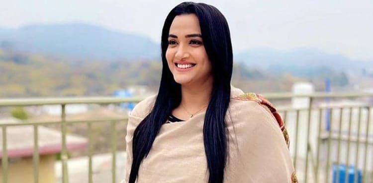 Actor Kiran Tabeir's latest pictures go viral