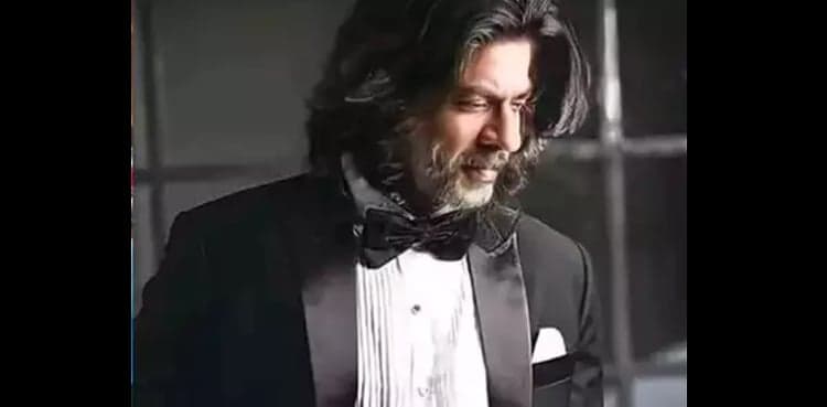 Has Sharukh Khan changed his look?: reality of viral picture