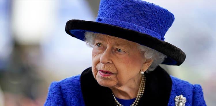 Queen Elizabeth tests positive for COVID-19