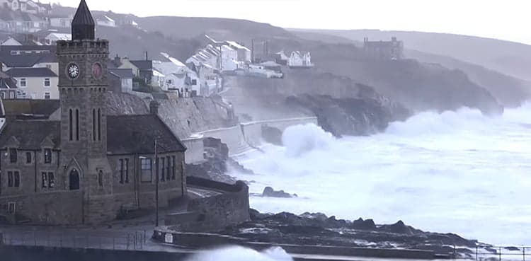 Storm Eunice: Nearly 200,000 British homes still without power