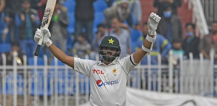 VIRAL: Reporter bashed over 'irresponsible' Azhar Ali question