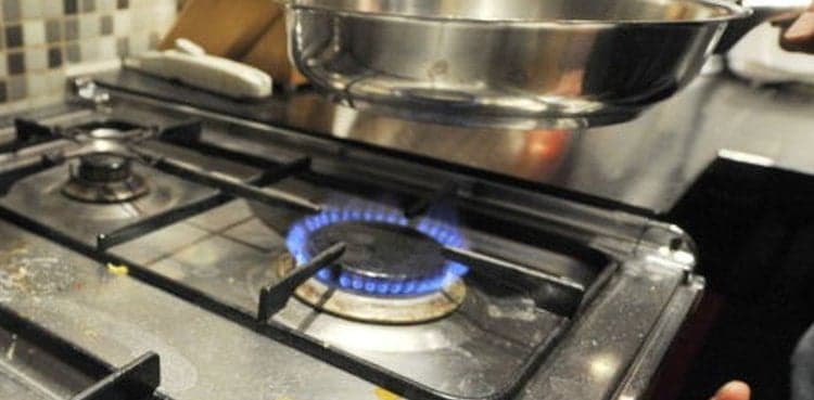 Govt devises strategy to ensure gas supply in winter
