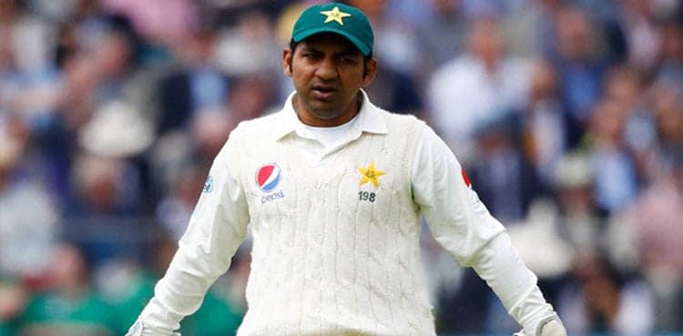 Sarfaraz Ahmed leaves Pakistan Test team mid-series