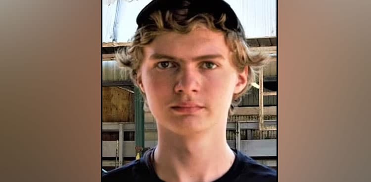 Missing autistic teenager reunites with parents after three years