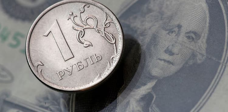 Russian Rouble beats Euro and US Dollar