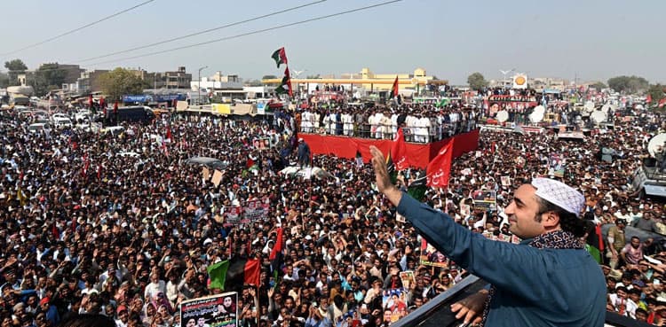 PPP announces public rally in Karachi as political temperature climbs up