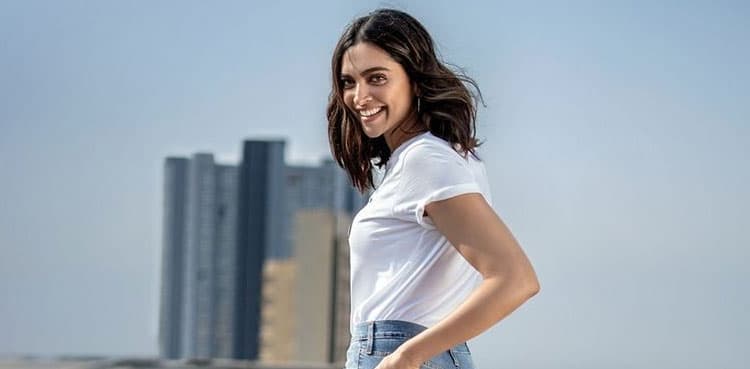 Deepika Padukone opens up on struggles in Bollywood career