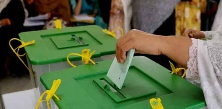 LG polls: Firing at polling station in Sukkur, one dead, polling postponed