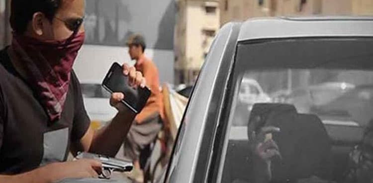 Street crime increased in Karachi after floods: AIG Odho