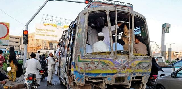 Karachi bus owners observe strike against e-challans, insurance policy
