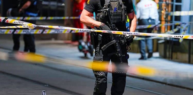 Two dead, 14 wounded in Norway nightclub shooting