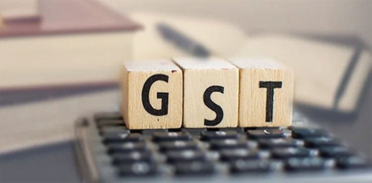 IMF 'wants' Pakistan to increase GST to 18pc
