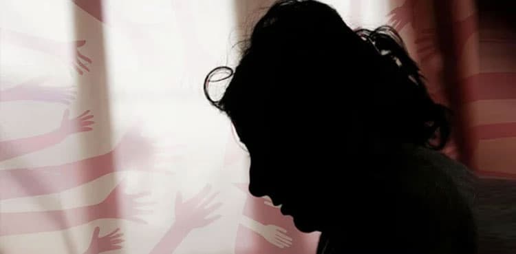 Pregnant woman 'gang-raped' at gunpoint in Sadiqabad
