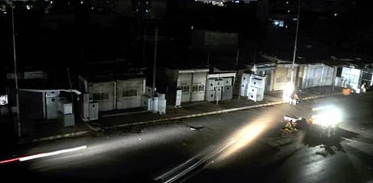 Loadshedding irks masses, spoils sacrificial meat in Karachi