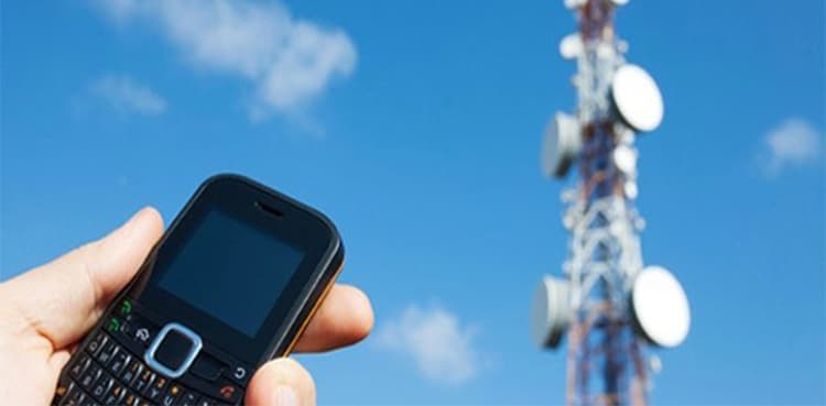 Pakistan's telecom sector raises concerns over heavy taxes