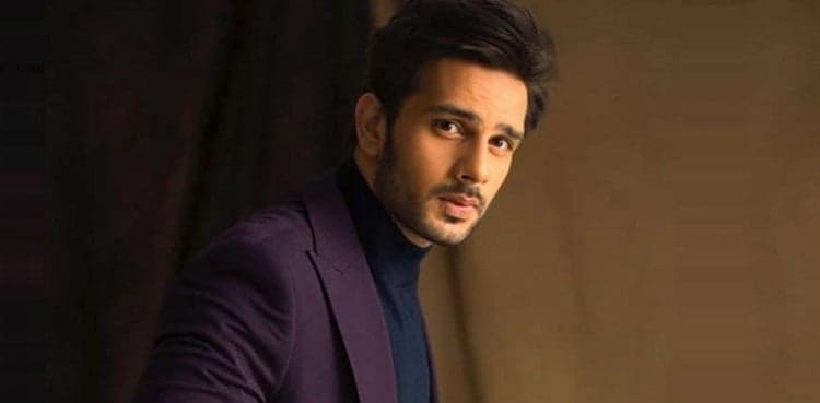 Actor Usama Khan clears the air on his relationship status