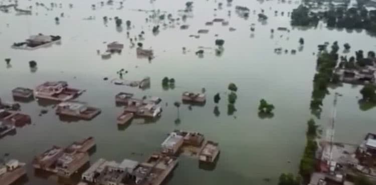 Tens of millions battle Pakistan floods as death toll rises