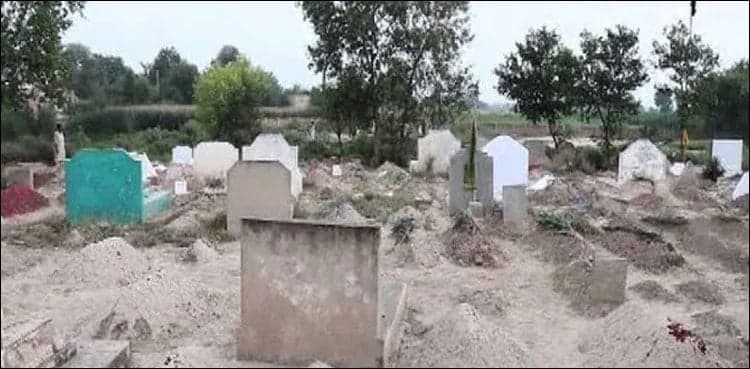 Baby girl's dead body goes missing from graveyard