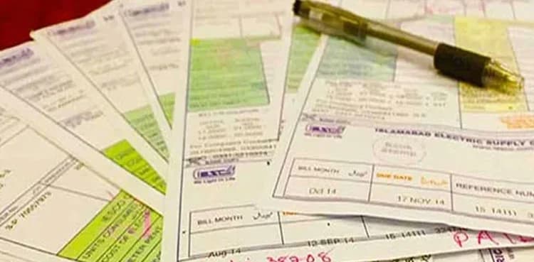 Labourer pays Rs56K electricity bill; gets Rs1.8mn bill next month