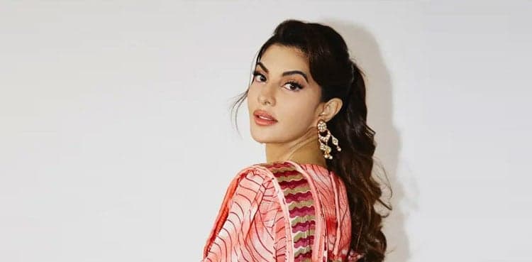 Jacqueline Fernandez fans can win 100 iPhone 16 Pro; Here's how!